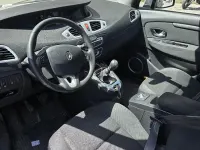 Usata Renault Scenic E-Tech XMOD 106 CV (77 kW) 2011 Nero SUV