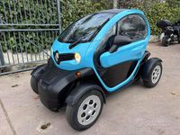 Usata Renault Twizy Life 7 kW (10 CV) 2019 Blu Utilitaria