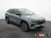 Usata Renault Clio Techno 200 CV (147 kW) 2023 Grigio Utilitaria
