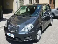 Usata Lancia Musa 95 CV (69 kW) 2012 Grigio Monovolume