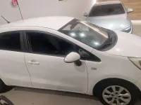 Usata Kia Rio 86 CV (63 kW) 2011 Bianco Berlina