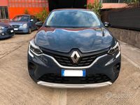 Usata Renault Captur Zen 101 CV (74 kW) 2022 Grigio SUV