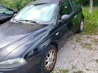 Usata Alfa Romeo 147 Exclusive 120 CV (88 kW) 2005 Nero Utilitaria