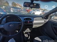 Usata Opel Corsa 75 CV (55 kW) 2001 Blu Utilitaria