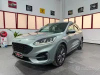 Usata Ford Kuga ST-Line 120 CV (88 kW) 2022 Grigio SUV