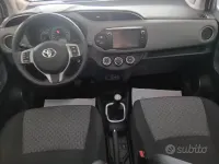 Usata Toyota Yaris Active 69 CV (50 kW) 2015 Bianco Utilitaria