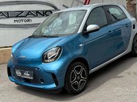 Usata Smart ForFour Electric Drive Passion 41 kW (56 CV) 2021 Blu Berlina
