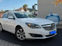 Usata Opel Insignia 140 CV (102 kW) 2014 Bianco Station wagon