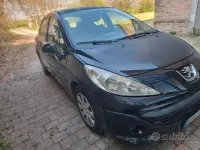 Usata Peugeot 207 75 CV (55 kW) 2009 Nero Berlina
