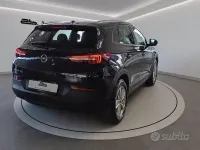 Usata Opel Grandland X Ultimate 131 CV (96 kW) 2018 Grigio scuro metalizzato SUV