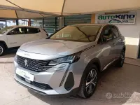Usata Peugeot 3008 Allure 131 CV (96 kW) 2022 Grigio SUV