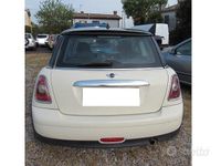 Begagnad Mini ONE 75 HK (55 kW) 2010 Beige Halvkombi