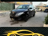 Usata Lancia Ypsilon Silver 80 CV (58 kW) 2014 Viola Utilitaria