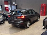 Usata BMW X1 150 CV (110 kW) 2022 Grigio metallizzato SUV