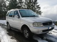 Usata Tata Safari 140 CV (102 kW) 2010 Grigio SUV