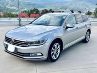 Usata VW Passat Executive 150 CV (110 kW) 2018 Argento Station wagon