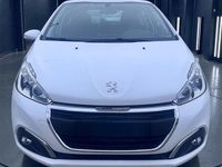 Usata Peugeot 208 Allure 68 CV (50 kW) 2016 Bianco Utilitaria