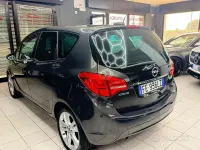 Usata Opel Meriva Cosmo 120 CV (88 kW) 2016 Grigio Monovolume