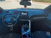 Usata Peugeot 3008 150 CV (110 kW) 2018 Rosso Station wagon