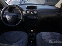 Usata Citroën C2 Exclusive 60 CV (44 kW) 2005 Nero Utilitaria