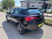 Usata Alfa Romeo Giulietta Super 120 CV (88 kW) 2018 Nero Utilitaria