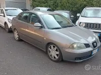 Usata Seat Cordoba Sport 130 CV (95 kW) 2004 Grigio Berlina