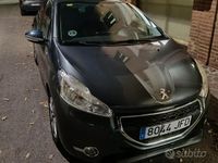 Usata Peugeot 208 2015 Grigio Utilitaria