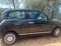 Usata Lancia Ypsilon 75 CV (55 kW) 2012 Nero Utilitaria