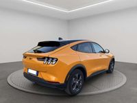 Usata Ford Mustang Mach-E Standard Range 197 kW (269 CV) 2023 Orange pastello SUV