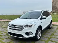 Usata Ford Kuga Titanium 150 CV (110 kW) 2017 Bianco SUV