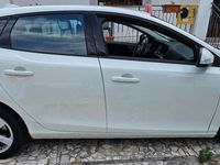 Occasion Volvo V40 120 ch (88 kW) 2018 Blanc Break