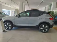 Nuova Volvo EX40 Core 80 kW (109 CV) 2026 Grigio SUV