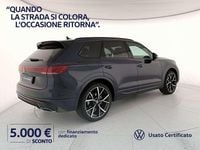 Nuova VW Touareg R-line 231 CV (169 kW) 2026 Meloe blue crystal perlato SUV