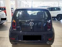 Usata VW up! move up! 68 CV (50 kW) 2015 Nero Utilitaria