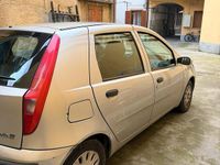 Usata Fiat Punto 80 CV (58 kW) 2002 Grigio Berlina