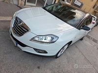 Usata Lancia Delta 120 CV (88 kW) 2013 Bianco Utilitaria