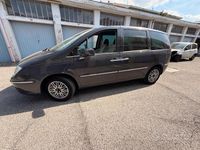Usata Lancia Phedra 170 CV (125 kW) 2009 Grigio Monovolume