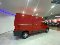 Usado Citroën Jumper 131 CV (96 kW) 2015 Rojo Monovolumen