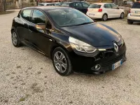 Usata Renault Clio 74 CV (54 kW) 2015 Nero Utilitaria