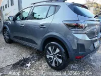 Nuova Dacia Sandero Stepway 122 CV (89 kW) 2026 Grigio Berlina
