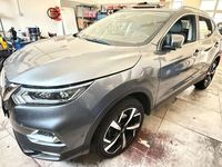 Usata Nissan Qashqai Tekna+ 140 CV (102 kW) 2020 Grigio metallizzato SUV