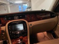 Usata Jaguar XJ8 2007 Blu Berlina