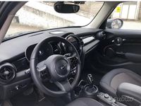 Usata Mini Cooper Premium 136 CV (100 kW) 2023 Nero Utilitaria