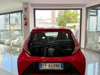 Usata Toyota Aygo Cool 69 CV (50 kW) 2016 Rosso Utilitaria