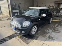 Usata Mini ONE 75 CV (55 kW) 2011 Nero Utilitaria