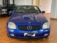 Usata Mercedes SLK200 192 CV (141 kW) 1997 Blu Cabrio