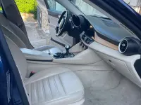 Usata Alfa Romeo Giulia Super 150 CV (110 kW) 2016 Blu/azzurro Berlina