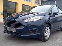 Usata Ford Fiesta Business Edition 80 CV (58 kW) 2015 Argento Utilitaria