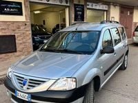 Usata Dacia Logan MCV Lauréate 70 CV (51 kW) 2007 Giallo Station wagon