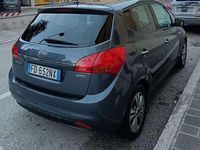 Usata Kia Venga Active 90 CV (66 kW) 2016 Blu/azzurro Utilitaria